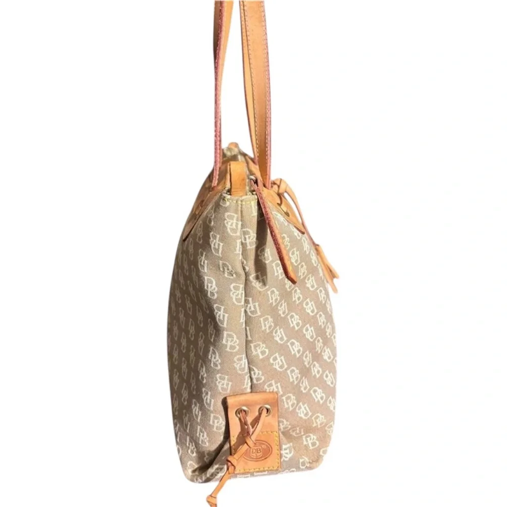 Dooney & Bourke Vintage made in Mexico Logo Shoulder Bag